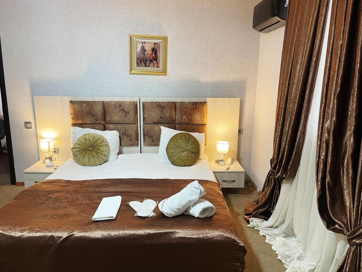 Econom Maxim Hotel Баку Экстерьер фото